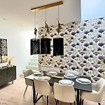 Maison Design 11 Pers -terrasse -netflix -confort Tatil Evi